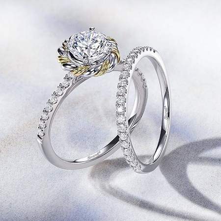 simong_diamond_gold_twist_engagement_ring
